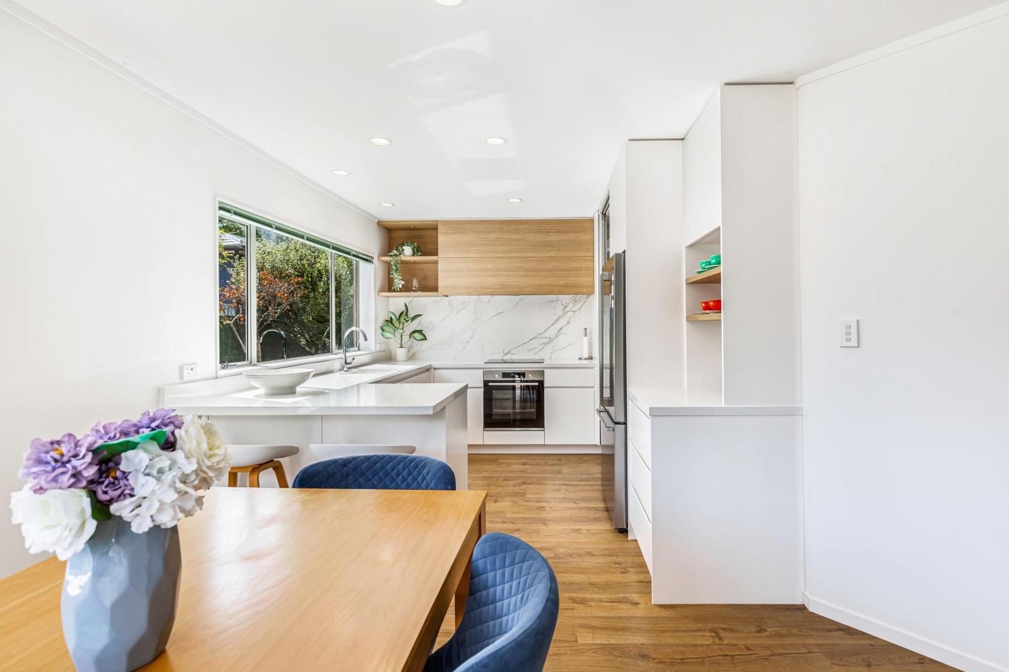 Private And Sunny 3-Bedroom Home With Parking Auckland Exterior photo